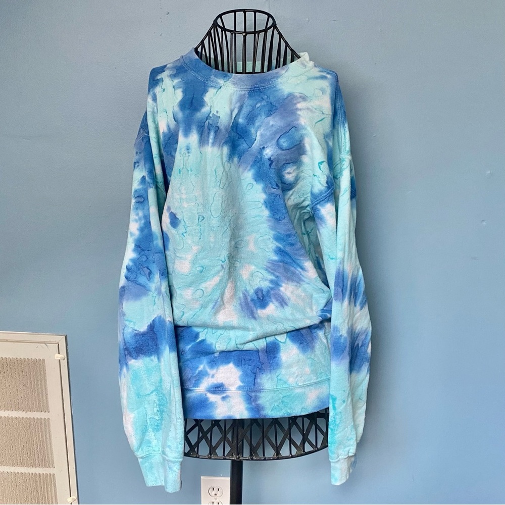 Blue Tie-Dye Crewneck Sweater